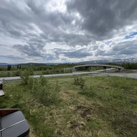 Charming 3-bedroom With Great Views! Beitostolen