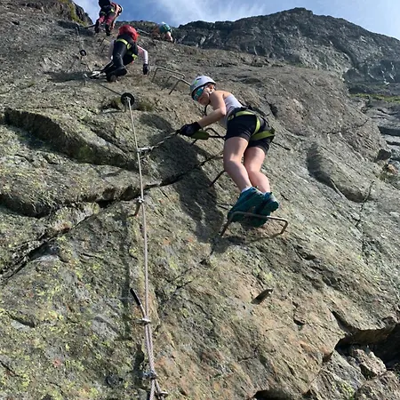 Ferienhaus Charming 3-bedroom With Great Views! *