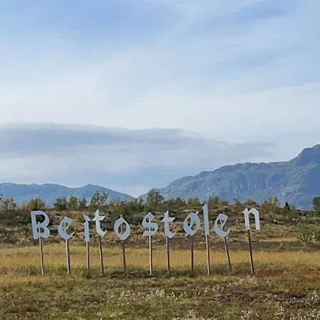 Ferienhaus Charming 3-bedroom With Great Views! Beitostolen