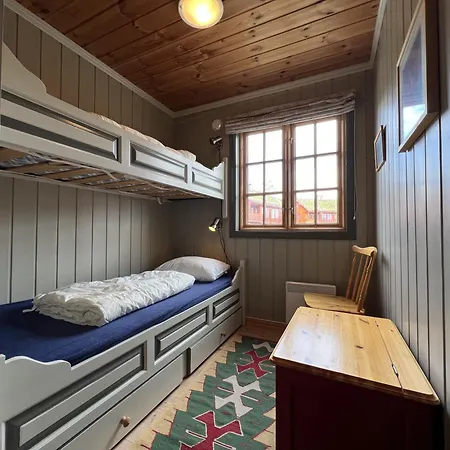 Charming 3-bedroom With Great Views! 펜션 Beitostolen